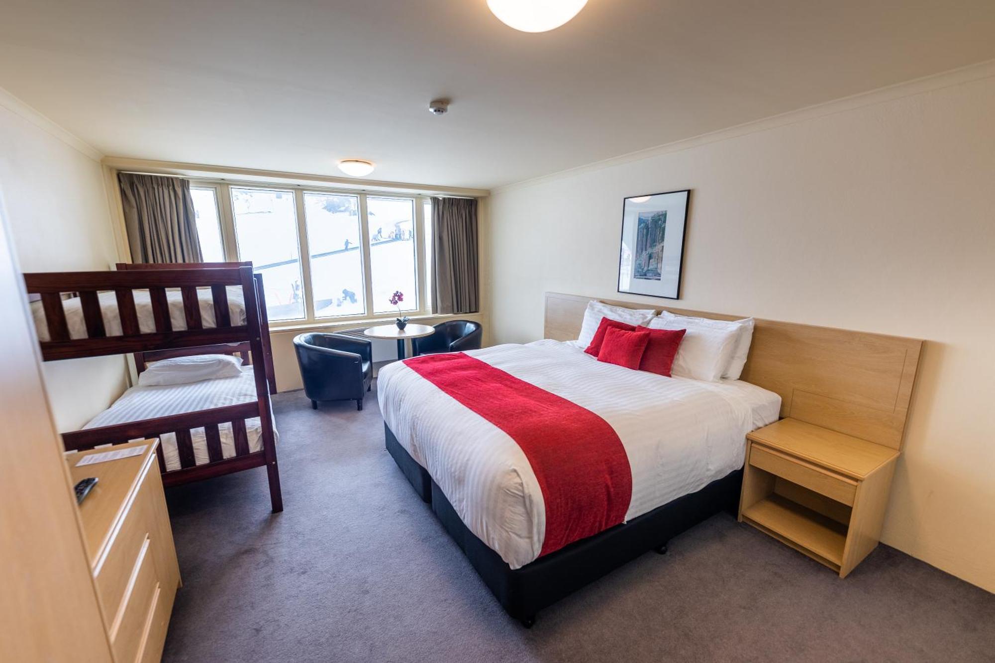 The Perisher Valley Hotel Buitenkant foto