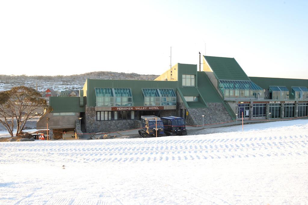 The Perisher Valley Hotel Buitenkant foto