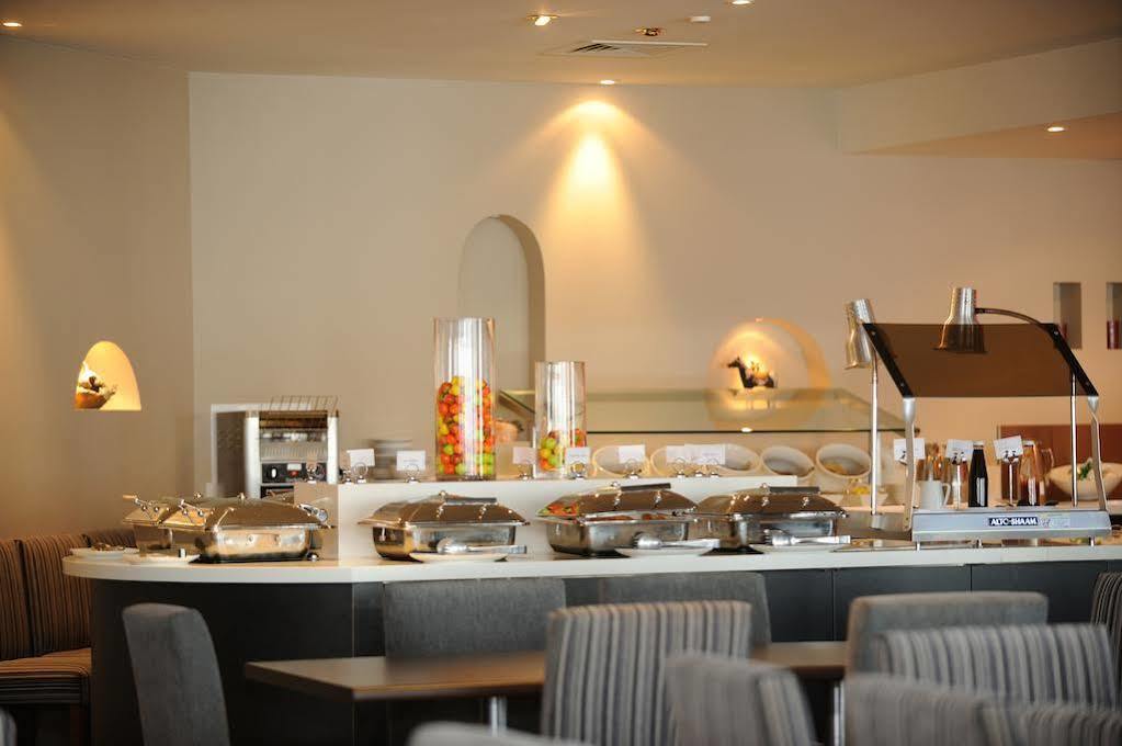 The Perisher Valley Hotel Buitenkant foto